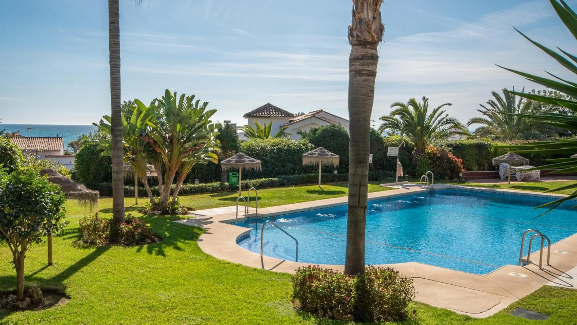 Apartment Modern Beachside Penthouse With Amazing Sea Views Marbella Spain